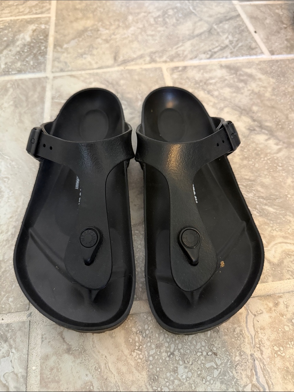 Women’s Birkenstock Giezh Sandals size 6